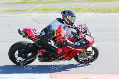 media/Jan-20-2023-Fastrack Riders (Fri) [[f2ad32aba3]]/Level 2/session 3 turn 9/